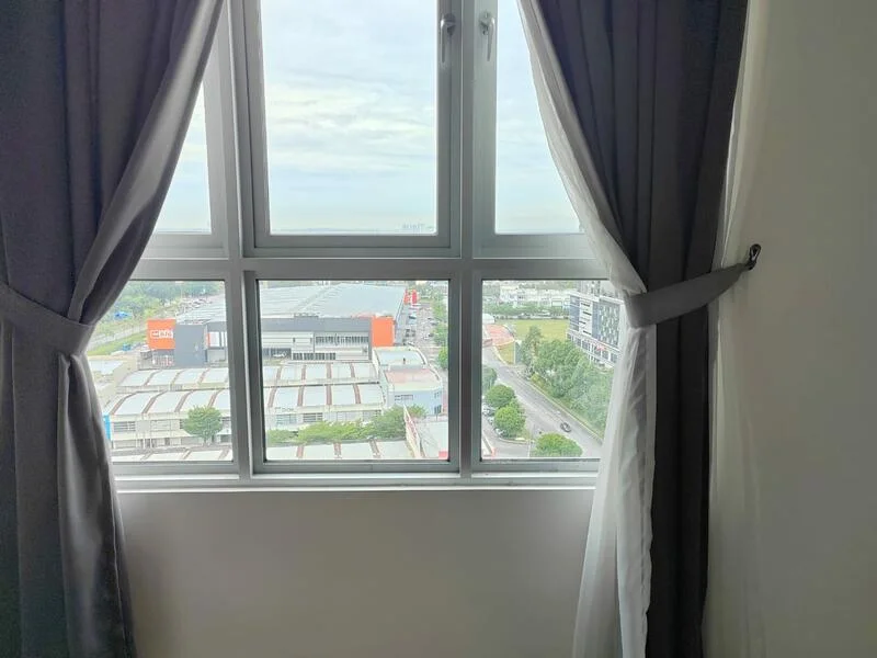 Room features: floor-to-ceiling windows, grey curtains, white walls, city view; view: city.