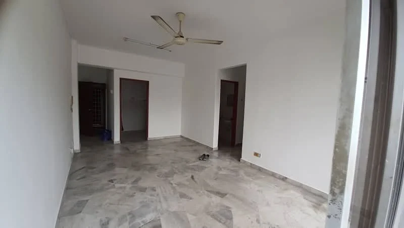 Living features: white painted walls, marble flooring, 5-blade ceiling fan, doorway leading to other rooms, window with natural light, neutral color scheme, open layout, no visible furniture; style: minimalist.