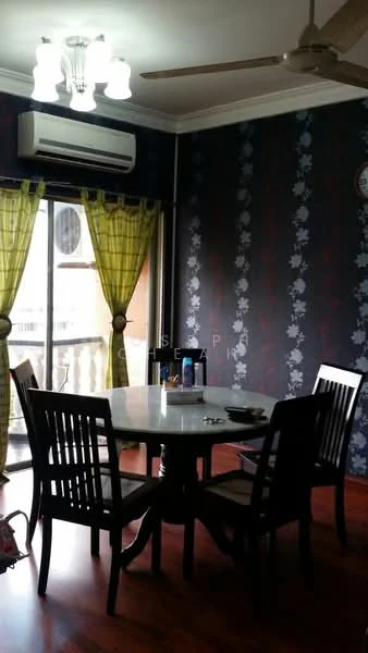 Dining features: round dining table, 4 wooden dining chairs, ceiling fan, wall-mounted air conditioning unit, dark floral wallpaper, laminate flooring, curtains in yellow, wall clock; style: modern.