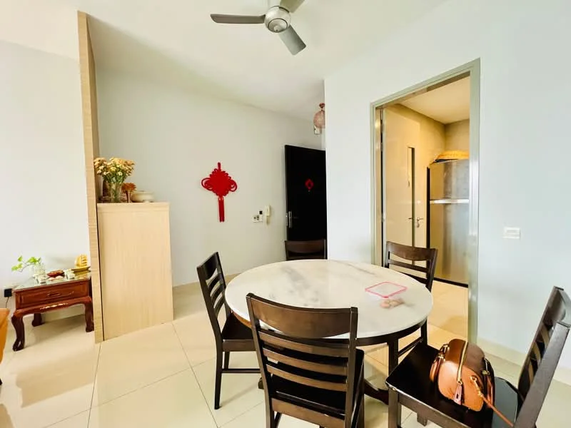 Dining features: round marble dining table, 4 wooden dining chairs, white painted walls, tile flooring, ceiling fan, decorative wall art, built-in cabinetry, refrigerator visible in doorway; style: modern.
