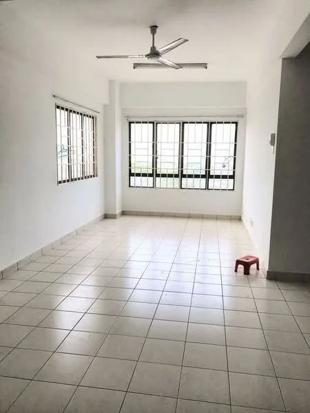 Living features: white painted walls, ceramic tile flooring, 5-blade ceiling fan, floor-to-ceiling windows, window grills, natural light, neutral color scheme, open layout; style: minimalist.