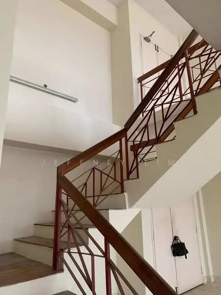 Room features: wooden staircase with metal railing, white painted walls, light-colored flooring, ceiling light fixture, doorway at the top of the stairs, built-in closet doors, open space design; style: modern.