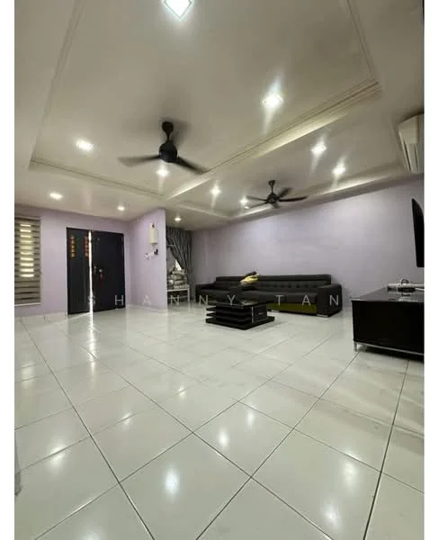 Living features: light grey painted walls, white ceiling with crown moulding, white tile flooring, 2 ceiling fans, sofa in dark grey, black coffee table, TV console, wall-mounted TV, curtains, window blinds, recessed LED downlights; style: modern.