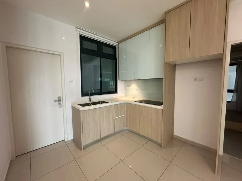 Kitchen features: single-bowl stainless-steel sink, chrome pull-down faucet, white quartz countertop, light wood cabinetry, glossy white upper cabinets, built-in induction cooktop, grey tile backsplash, ceramic tile flooring, recessed downlights, floor-to-ceiling window; style: modern.