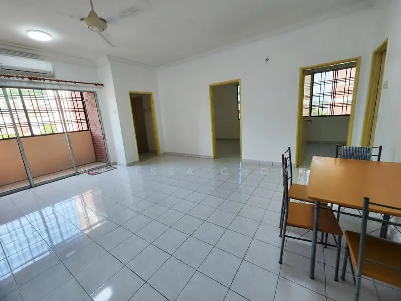 Living features: white painted walls, glossy ceramic tile flooring, 5-blade ceiling fan, sliding glass door, floor-to-ceiling windows, dining table with 4 chairs, air conditioning unit, natural light from windows. Room features: white painted walls, glossy ceramic tile flooring, yellow door frames, natural light from windows.