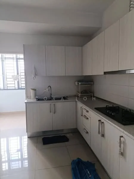 Kitchen features: light wood cabinetry, stainless-steel sink, chrome pull-down faucet, granite countertop, 4-burner gas hob, white tiled backsplash, floor-to-ceiling windows, ceramic tile flooring, recessed downlights; style: modern.
