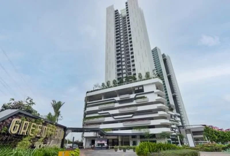 Exterior type: high-rise condominium; features: white painted facade, glass curtain wall, recessed balconies, vertical fins, landscaped terraces, manicured lawn, palm trees, modern entrance, signage with 'GREENFOOD', multiple levels, outdoor greenery; style: modern.