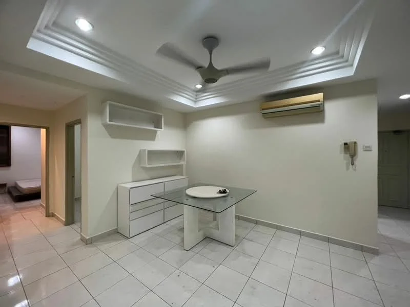 Room features: white painted walls, tray ceiling, recessed downlights, 5-blade ceiling fan, glass dining table, white cabinetry, tile flooring, wall-mounted air conditioning unit, telephone wall unit; style: modern.