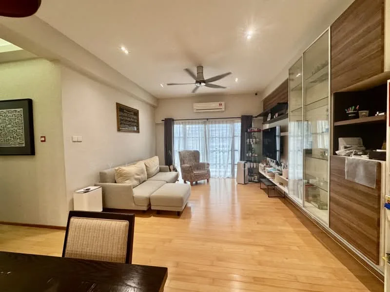 Living features: L-shape sectional sofa in light grey, wooden flooring, ceiling fan with integrated LED light, wall-mounted TV, TV console, glass display cabinet, large windows with sheer curtains, air conditioning unit, decorative wall art, area rug; style: modern; view: city.