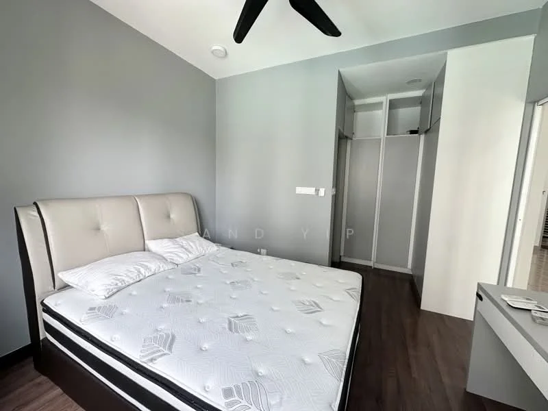 Bedroom features: king-size bed, upholstered headboard, white bedding, wooden flooring, grey painted walls, ceiling fan, built-in wardrobe, nightstand, window with natural light; style: modern.