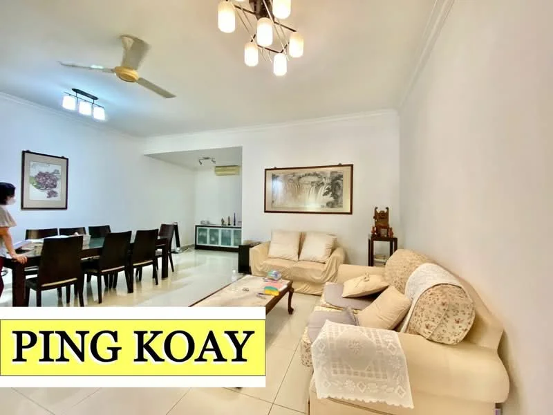 Living features: cream painted walls, white ceiling with crown moulding, 5-blade ceiling fan with light, 3-seater fabric sofa in beige, 2-seater fabric sofa in cream, coffee table, area rug, framed artwork, tile flooring, dining area with wooden dining table and chairs; style: modern.