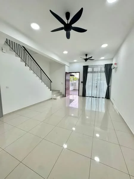 Living features: white painted walls, glossy ceramic tile flooring, 5-blade ceiling fan with light, 2 wall-mounted split AC units, floor-to-ceiling windows with sheer curtains, sliding glass door, staircase with metal railing, recessed downlights; style: modern.