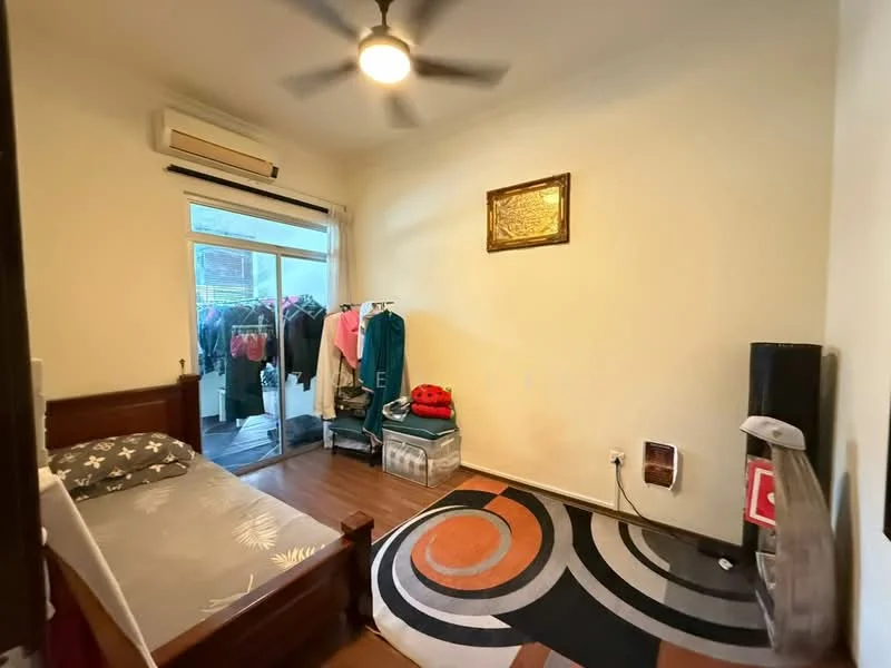 Bedroom features: single bed, 5-blade ceiling fan, wooden flooring, cream painted walls, floor-to-ceiling sliding glass door, area rug with circular pattern, built-in wardrobe, clothes rack, decorative wall art.