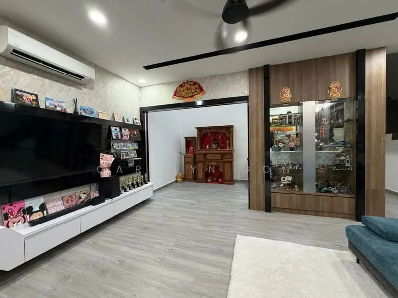 Living features: light grey laminate flooring, white walls, 5-blade ceiling fan with light, wall-mounted TV, white TV console with storage, display cabinet with glass doors, wooden accent wall, decorative wall art, area rug, blue fabric sofa; style: modern.