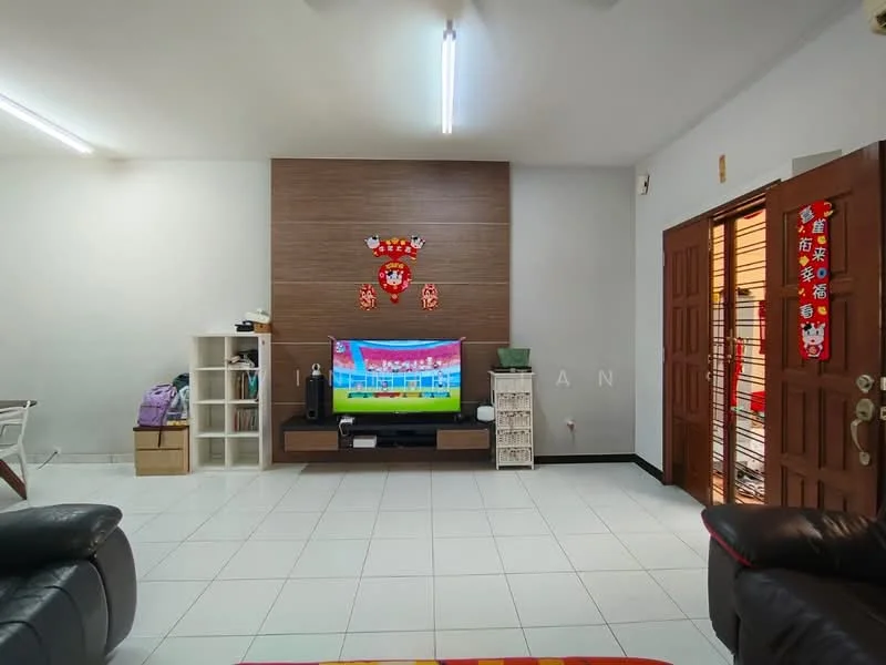 Living features: white painted walls, tile flooring, recessed ceiling lights, wall-mounted TV, wooden TV console, decorative wall with wooden paneling, two black leather sofas, decorative wall art, open shelving unit, glass door with wooden frame; style: modern.
