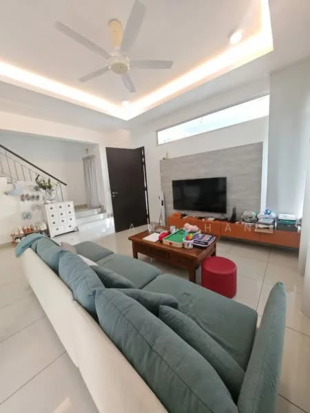 Living features: 3-seater fabric sofa in light blue, coffee table, wall-mounted TV, TV console in wood, ceiling fan with light, recessed LED downlights, white painted walls, glossy tile flooring, large windows with sheer curtains, decorative items on shelves, open staircase in background; style: modern.