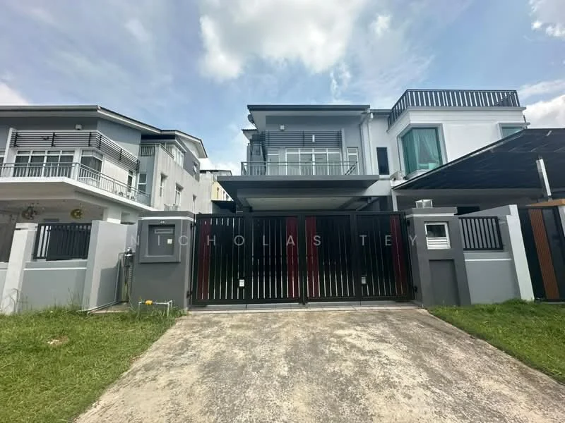 Exterior type: detached bungalow; features: grey painted facade, two-storey structure, recessed balconies, metal gate, concrete driveway, manicured lawn, glass sliding doors, overhanging roof, balcony railings, front porch, multiple windows, modern architectural design; style: modern.