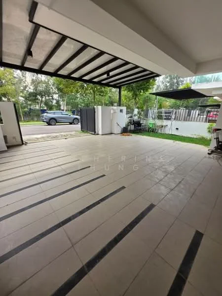 Exterior type: car porch; features: paved flooring with linear tile pattern, covered roof with metal beams, open space, landscaped area with greenery, visible driveway, adjacent to street; style: modern.
