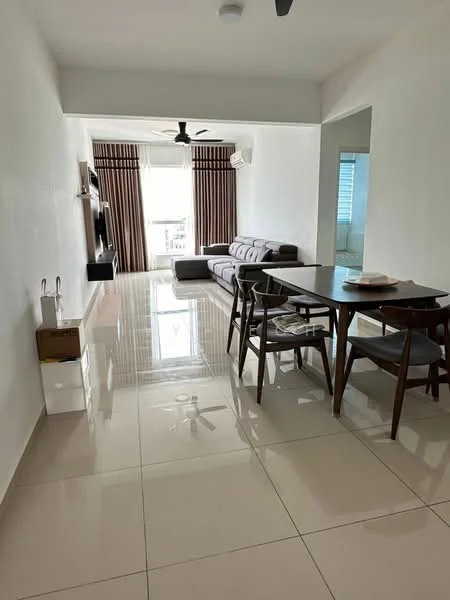 Living features: 3-seater fabric sofa in grey, coffee table, wall-mounted TV, TV console, ceiling fan, recessed downlights, large windows with sheer curtains, glossy tile flooring, decorative wall, dining table with 4 chairs; style: modern.