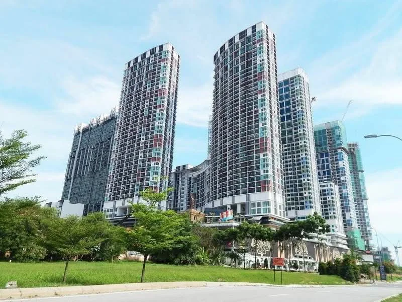 Exterior type: high-rise condominium; features: glass curtain wall, projecting balconies, multiple storeys, surrounded by greenery, urban context, modern architectural design; style: modern.