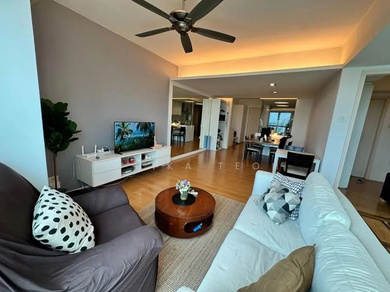 Living features: 5-blade ceiling fan with light, wall-mounted TV, white TV console, brown coffee table, 3-seater fabric sofa in white, 2-seater fabric sofa in dark grey, decorative cushions, wooden flooring, recessed lighting, potted plant, open layout to dining area; style: modern; view: city.