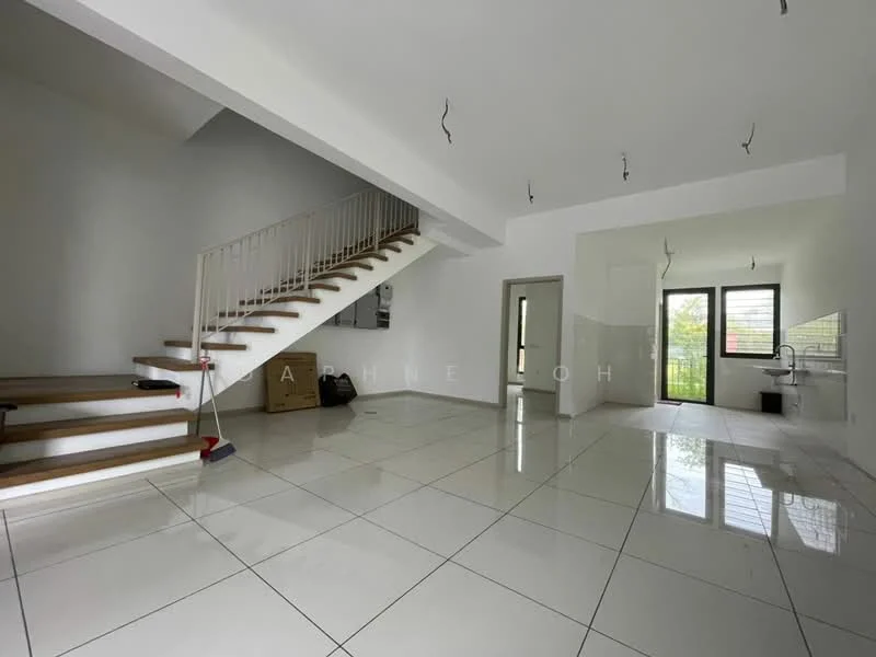 Ilham Residence 20x60 @ Cheapest Unit, Elmina, Shah Alam — view 2 of 5 — for Sale