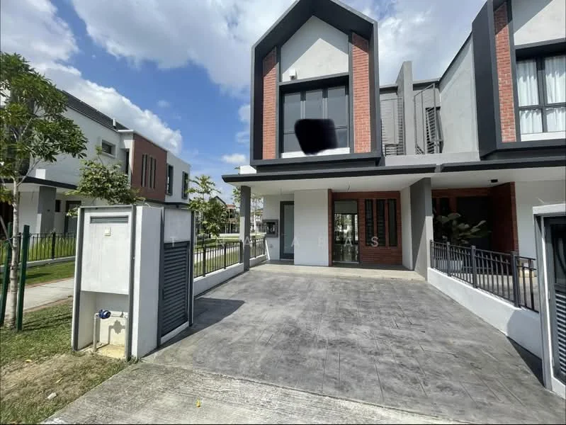 Exterior type: semi-detached house; features: red brick facade, white painted facade, flat roof, double-storey, manicured lawn, paved driveway, fenced yard, large windows, front porch, landscaped garden; style: modern.