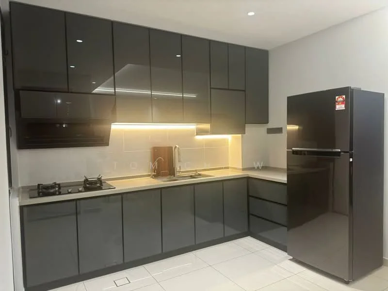 Kitchen features: black high-gloss cabinetry, white quartz countertop, single-bowl stainless-steel sink, chrome pull-down faucet, built-in gas hob, built-in oven, stainless-steel fridge, white tile backsplash, recessed LED downlights, white tiled flooring; style: modern.