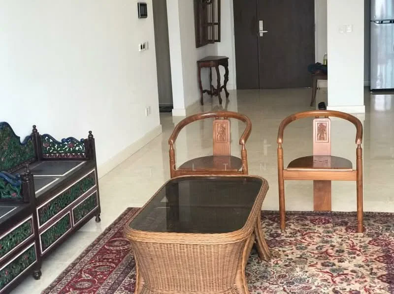 Living features: cream painted walls, marble tile flooring, area rug with traditional pattern, wooden coffee table, 2 wooden chairs, decorative wooden bench, wall-mounted mirror, door leading to hallway; style: traditional.