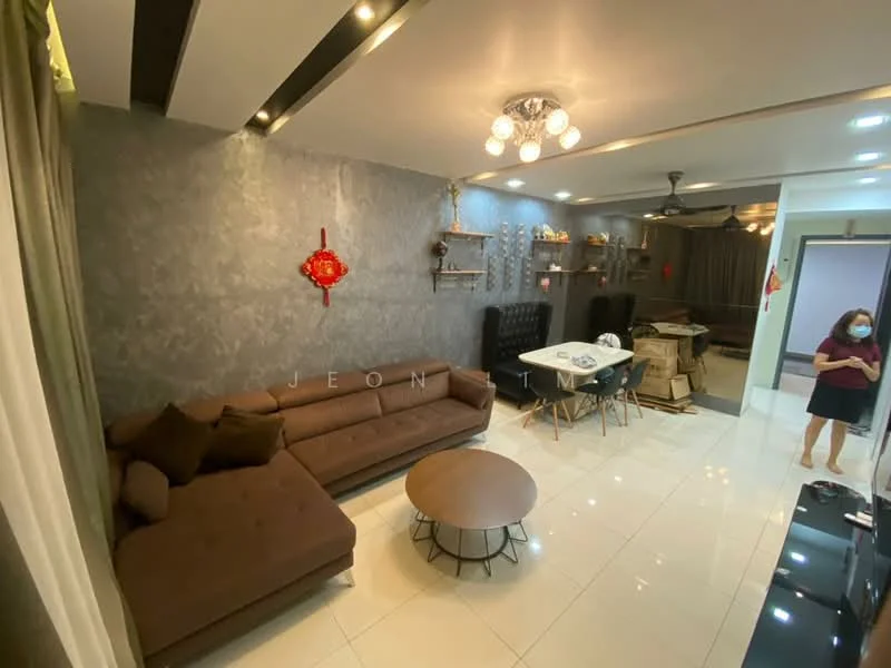 Living features: L-shape sectional sofa in brown, round coffee table with black metal legs, white tiled flooring, grey accent wall with decorative elements, recessed downlights, ceiling fan, dining table for four with black upholstered chairs, decorative wall art, curtains in light grey, open layout to adjacent room; style: modern.
