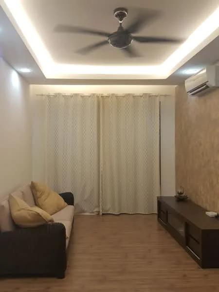 Living features: 3-seater fabric sofa in beige, ceiling fan with integrated LED light, wooden flooring, cream curtains, wall-mounted air conditioning unit, feature wall with textured finish, recessed lighting, TV console with storage; style: modern.