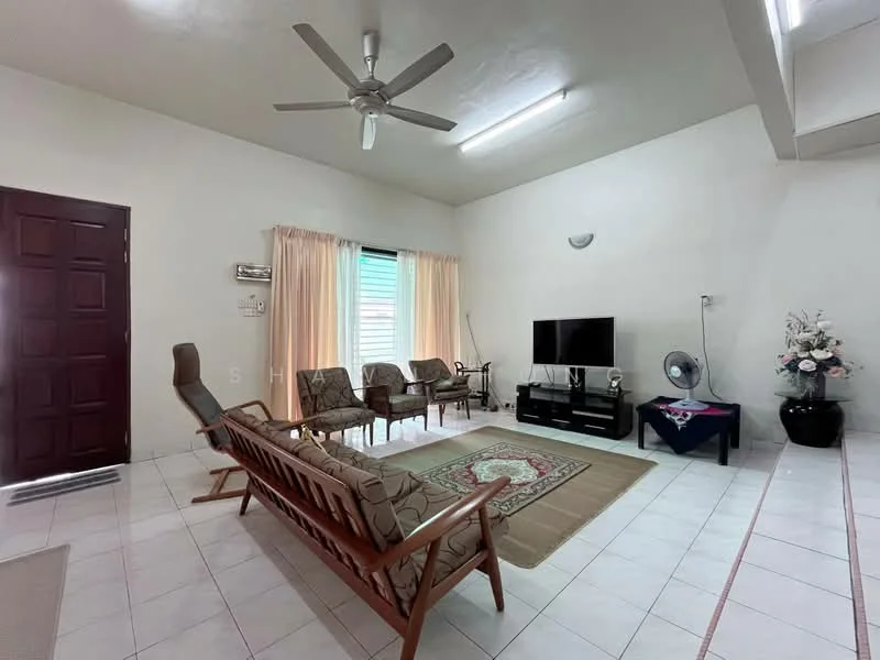 Living features: white painted walls, tile flooring, 5-blade ceiling fan, large windows with sheer curtains, sofa set with wooden frame, coffee table, TV console, wall-mounted TV, decorative floor vase with flowers, area rug with geometric pattern, side chair, wall-mounted air conditioning unit; style: modern.