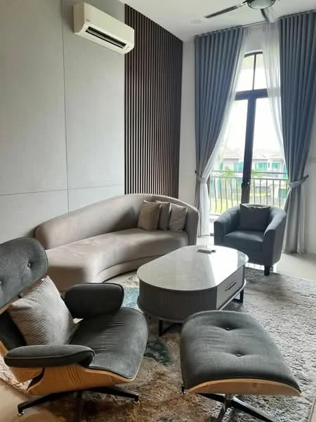 Living features: curved grey fabric sofa, 2-seater grey armchair, round coffee table with storage, area rug with geometric pattern, wooden flooring, wall-mounted split AC, 5-blade ceiling fan, floor-to-ceiling windows, grey curtains, wood panel accent wall; style: modern; view: garden.