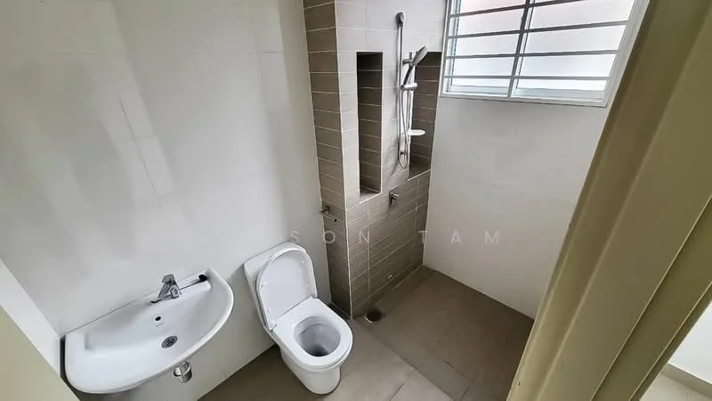Bathroom features: white ceramic toilet, single-sink vanity with chrome faucet, shower area with glass partition, wall-mounted shower head, tile cladding on walls, grey floor tiles, window for natural light, built-in niche for toiletries; style: modern.