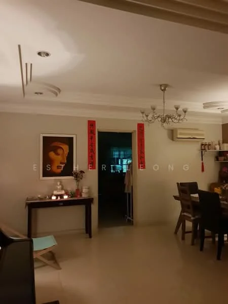Living features: cream painted walls, tile flooring, tray ceiling, chandelier, wall-mounted split AC, wood dining table with chairs, decorative artwork, decorative candles, shelving unit, floor lamp; style: modern.