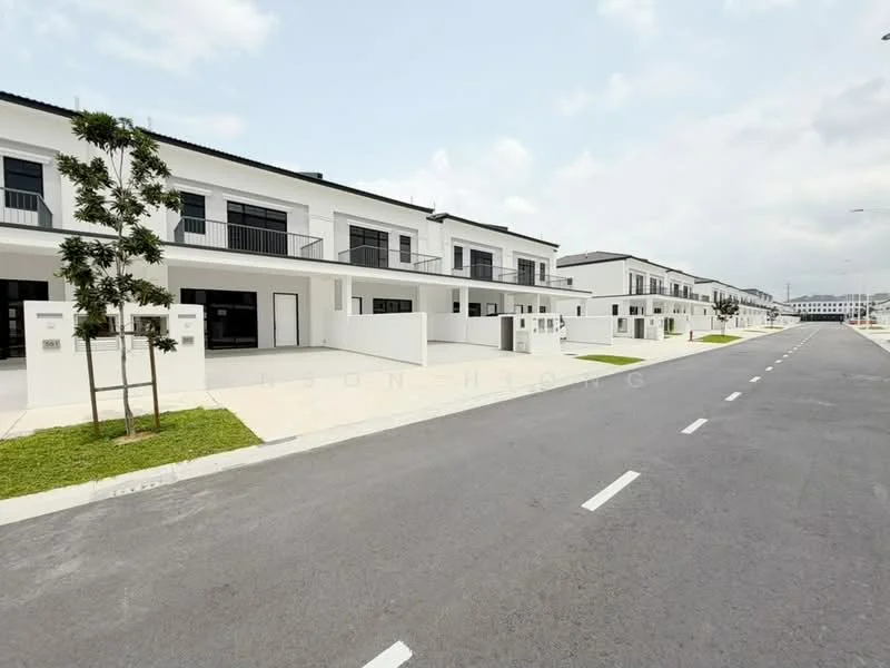 Exterior type: linked terrace house; features: white painted facade, flat roof, two-storey, manicured lawn, paved walkway, balconies on upper floor, driveway, surrounded by greenery, modern design, street view; style: modern.