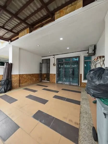 Exterior type: linked terrace house; features: tiled flooring with alternating patterns, exposed brick wall, metal grilles on windows and doors, ceiling with recessed lighting, open space for parking, side wall with storage area, air conditioning unit mounted on wall, drainage system visible on floor; style: modern.