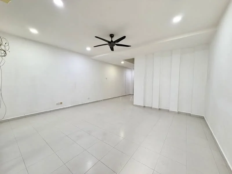Living features: white painted walls, tile flooring, 5-blade ceiling fan, recessed LED downlights, no visible furniture, open layout, neutral color scheme, minimalist design; style: modern.
