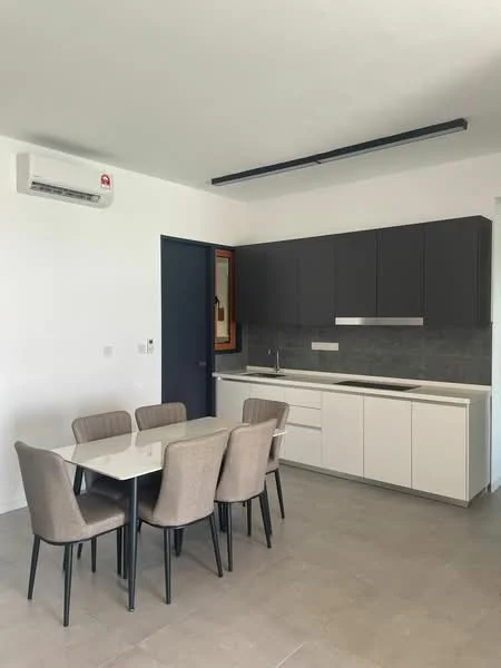 Kitchen features: white cabinetry, dark grey upper cabinets, stainless-steel sink, chrome pull-down faucet, grey tiled backsplash, built-in oven, 4-burner gas hob, refrigerator, dining table with 6 chairs, wall-mounted split AC, light grey tile flooring, recessed LED downlights; style: modern.