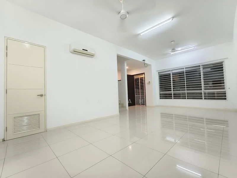 Living features: white painted walls, glossy ceramic tile flooring, 5-blade ceiling fan with light, wall-mounted split AC, large windows with horizontal blinds, door with ventilation grill, recessed lighting, neutral color scheme; style: modern.