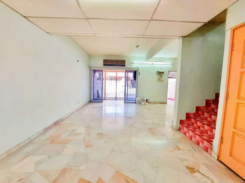 Living features: marble flooring, white painted walls, sliding glass door, floor-to-ceiling windows, air conditioning unit, staircase with red steps, ceiling lights, open layout.