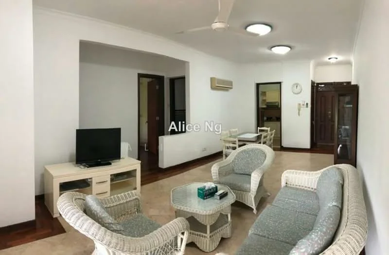 Living features: 3-seater rattan sofa with cushions, 2 armchairs in rattan, coffee table with glass top, TV console with storage, wall-mounted TV, air conditioning unit, ceiling fan, recessed lighting, wooden flooring, white painted walls; style: contemporary.