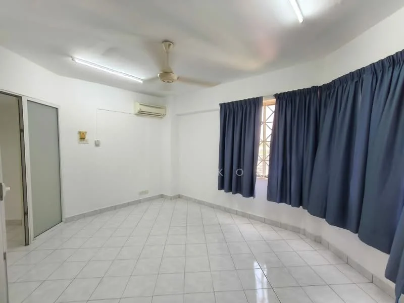Room features: white painted walls, grey tiled flooring, 5-blade ceiling fan, 1 wall-mounted split AC, floor-to-ceiling windows, blue curtains, corner window, light fixtures on ceiling.