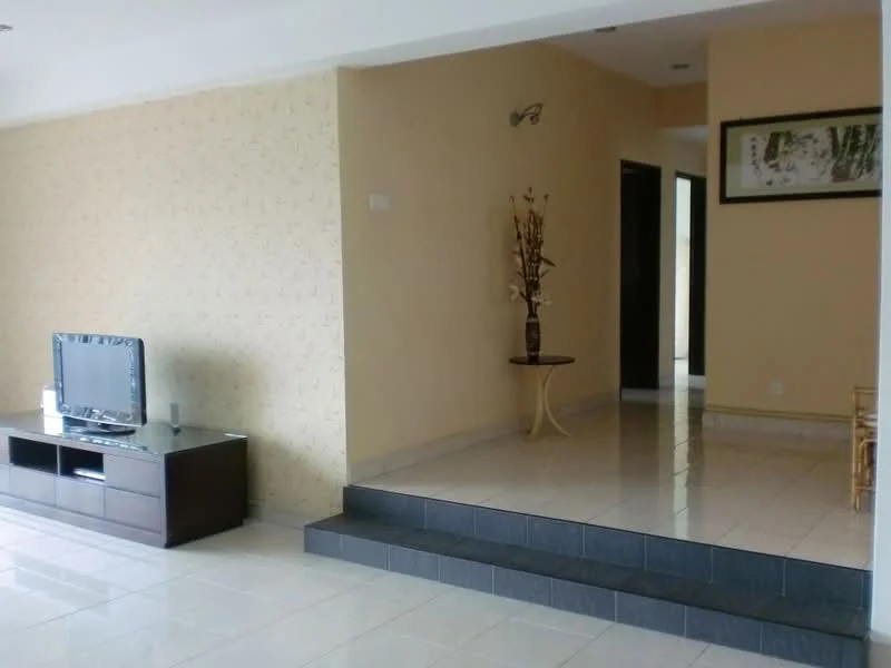 Living features: cream painted walls, light beige wallpaper with floral pattern, glossy tile flooring, wall-mounted TV, dark wood TV console, decorative vase on side table, recessed lighting, steps leading to another area; style: modern. Room features: cream painted walls, dark wood door, light flooring, decorative artwork on wall.
