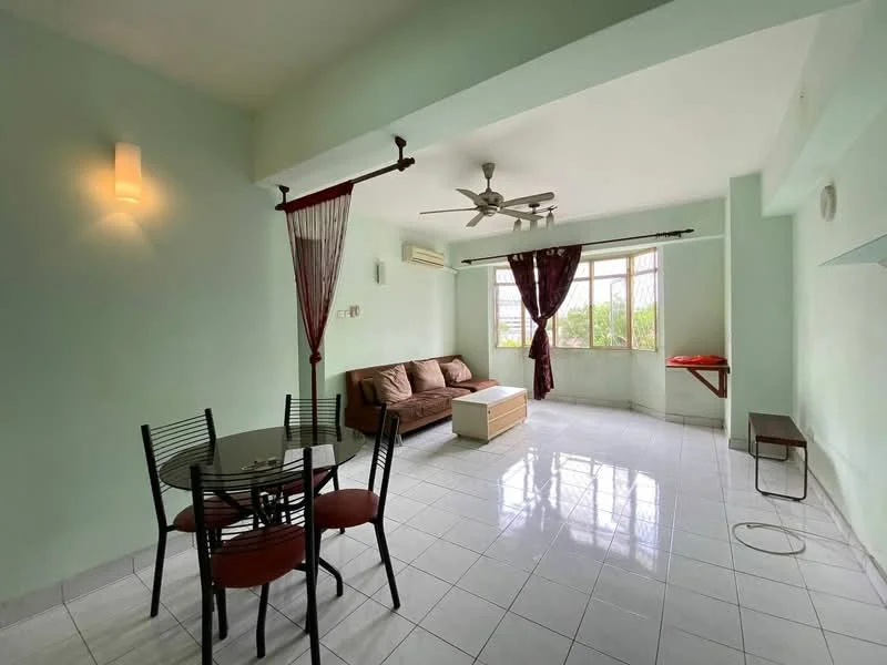 Living features: light green painted walls, white tiled flooring, 5-blade ceiling fan with light, sofa in brown fabric, coffee table in light wood, dining table with 4 chairs, floor-to-ceiling windows, sheer curtains, air conditioning unit, decorative wall sconce; style: modern; view: garden.