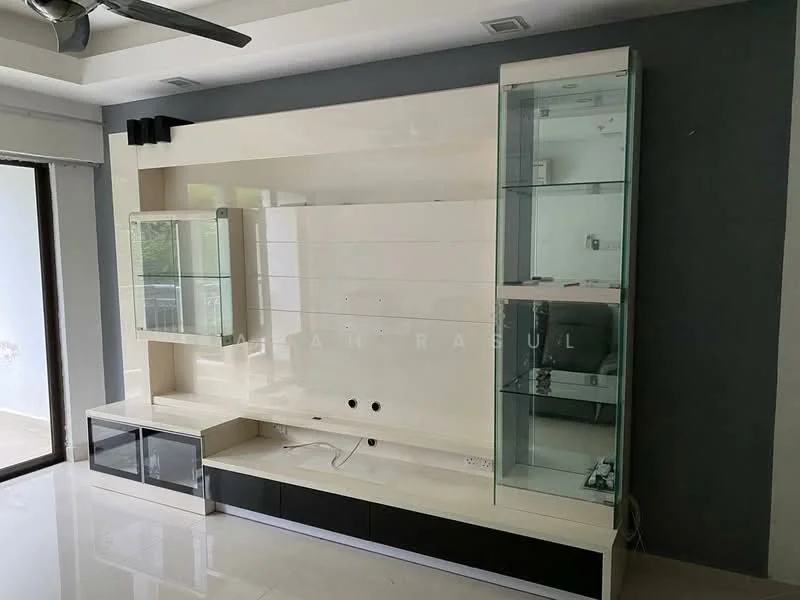 Living features: white wall-mounted entertainment unit, black base cabinet, glass display shelves, recessed lighting, white tiled flooring, ceiling fan, large window, sliding glass door; style: modern.