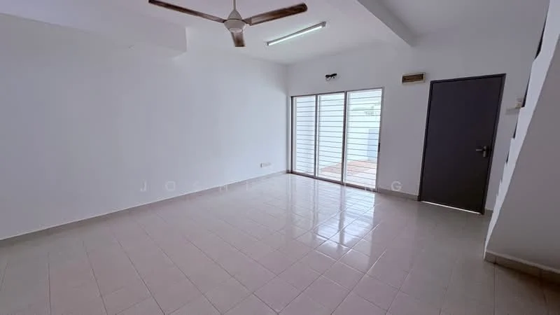 Living features: white painted walls, glossy ceramic tile flooring, 5-blade ceiling fan, sliding glass door, window with horizontal slats, natural light from sliding door, neutral color scheme, open layout; style: modern.