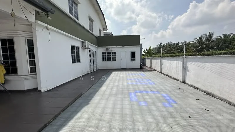 Exterior type: detached bungalow; features: white painted facade, flat roof, approximately 2-storey, manicured lawn, paved outdoor area, air conditioning unit visible, surrounded by palm trees, fenced perimeter; style: modern.