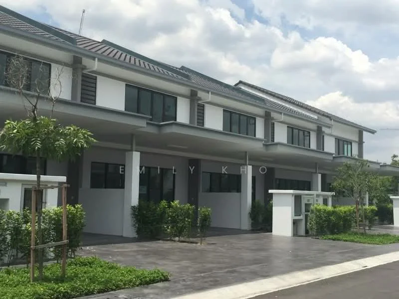Exterior type: linked terrace house; features: white painted facade, flat roof, two-storey building, large windows, manicured landscaping, paved driveway, front porch area, green hedges, concrete walkway; style: modern.