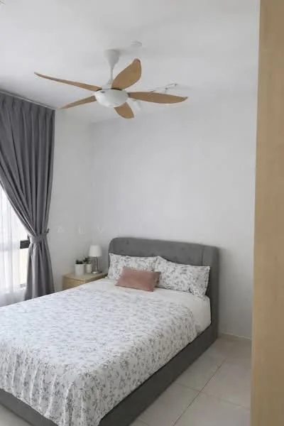 Bedroom features: queen-size bed with grey upholstered headboard, white bedding with floral pattern, 2 bedside tables, table lamps on bedside tables, 5-blade ceiling fan with light, floor-to-ceiling window with sheer curtains, light grey walls, cream tiled flooring; style: modern.